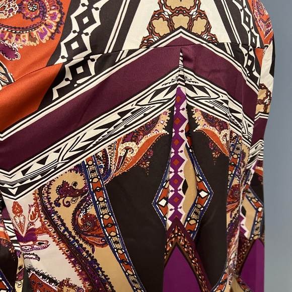 Chico’s Blouse size 2( fits L) - Picture 3 of 10